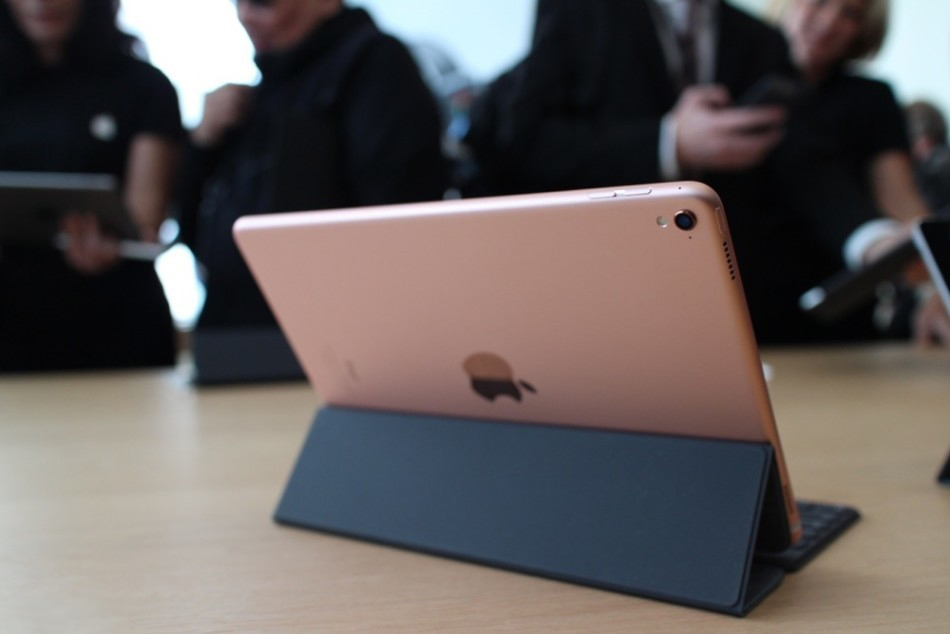 9.7寸iPad Pro和12.9寸版的区别?-苹果9.7英寸